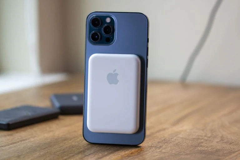 APPLE MAGSAFE POWERBANK