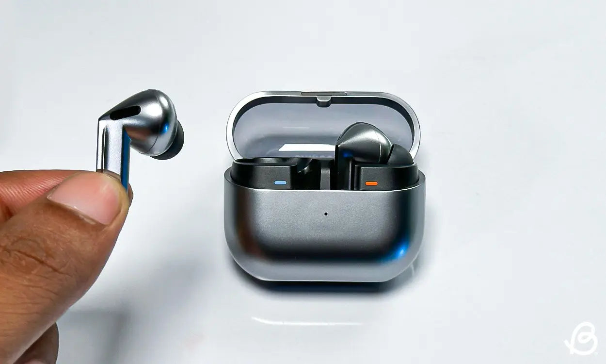 SAMSUNG EARBUDS 3 PRO MASTER COPY | 45% OFF | LIMITED PIECES