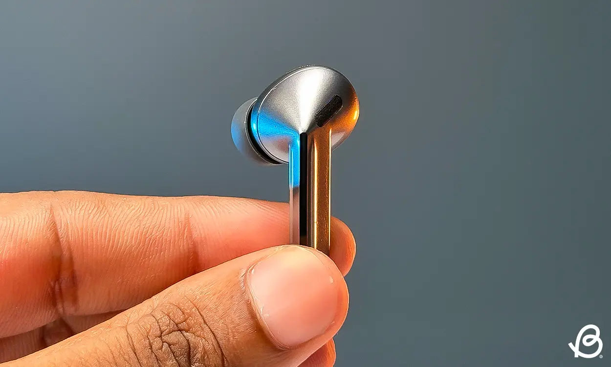 SAMSUNG EARBUDS 3 PRO MASTER COPY | 45% OFF | LIMITED PIECES